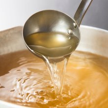 他の写真3: 【送料無料】ビーフカレー＆基本だしギフトセット（ビーフカレー2個・だし15袋入り） 国産牛使用 和風だしの深い旨味