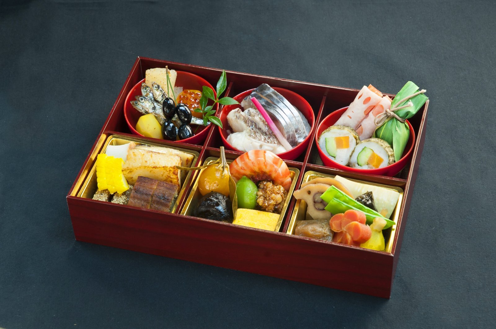 特撰新春 和風おせち料理【宝】折箱１段重＜１名様用＞　