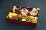 画像: 早期予約特典【送料無料】特撰新春 和風おせち料理【宝】折箱１段重＜１名様用＞　10/31まで