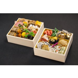 画像: 【店頭受取】特撰　おせち料理【輝】木箱２段重＜３名様用＞