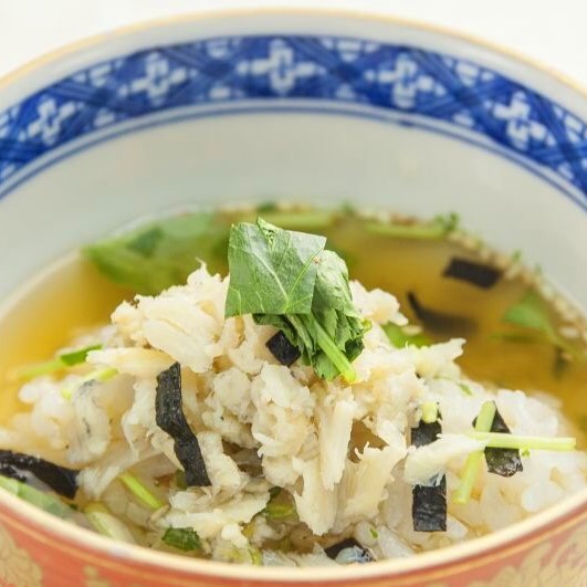 画像: 【国産】ふぐ茶漬け 2食入り（24g） 国産とらふぐフレーク使用 ごま・焼海苔・三つ葉入りふりかけ付き 贈答用にも最適